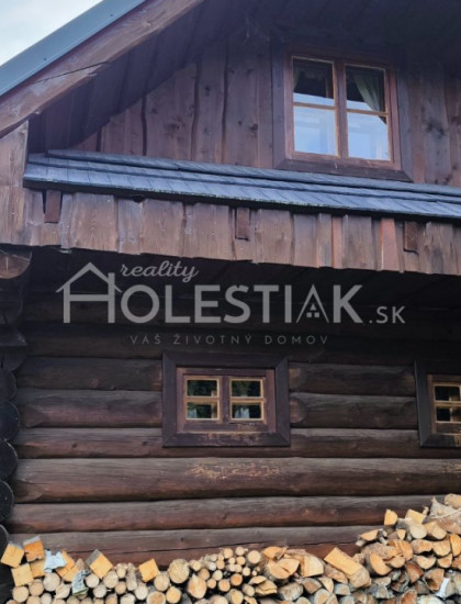 https://www.holestiak.sk/storage/properties/408/thumb/predam-krasny-stylovy-zrub-na-kysuciach-skalite-top-stav_0.jpg?t=1729862170