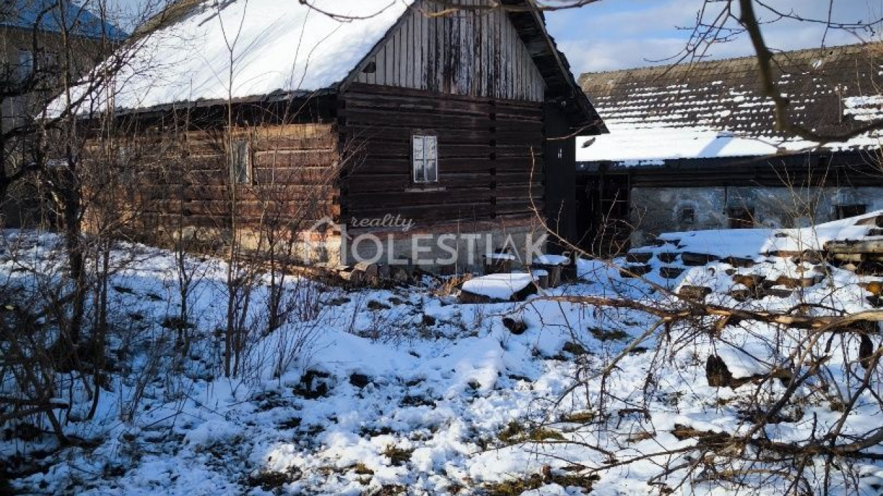 Odporúčané - Predám exkluzívne stavebné pozemky v centre, Staškov